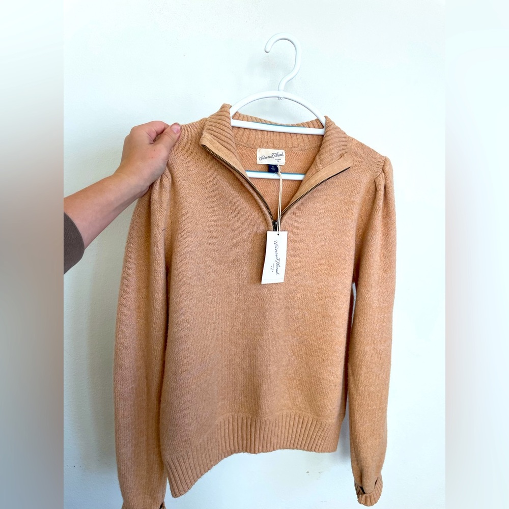 Universal Threads Women’s 1/4 Zip Sweater XS
